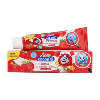 Зубная паста для детей с 6 месяцев с ароматом клубники, Kodomo, LION Thailand, 65 г